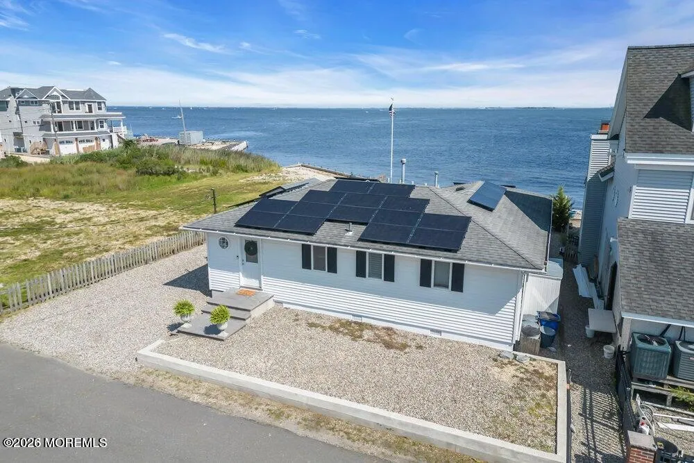 4 Pirate Drive Waretown, NJ 08758