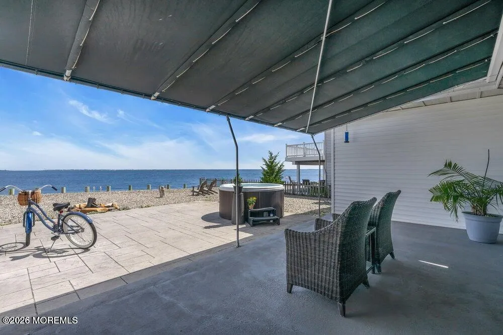 4 Pirate Drive Waretown, NJ 08758