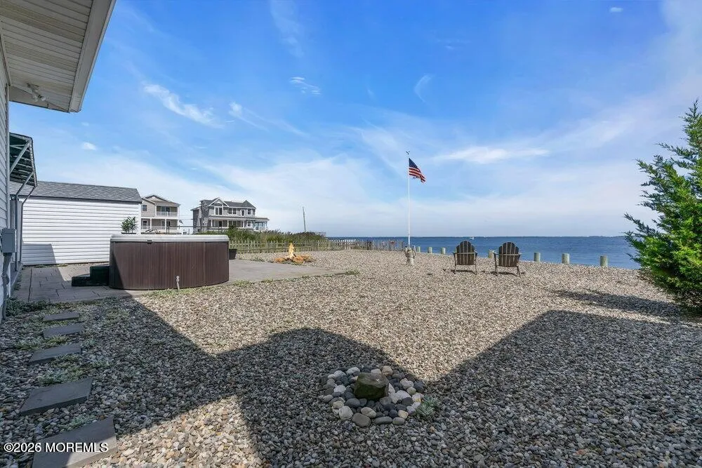 4 Pirate Drive Waretown, NJ 08758
