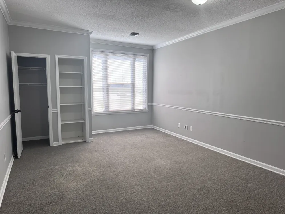 130 Hillcrest Dr #208 Clarksville, TN 37043