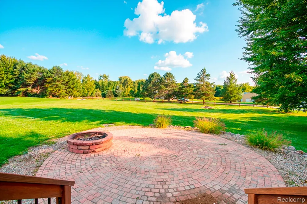5451 Fleming Road Howell Township, MI 48836