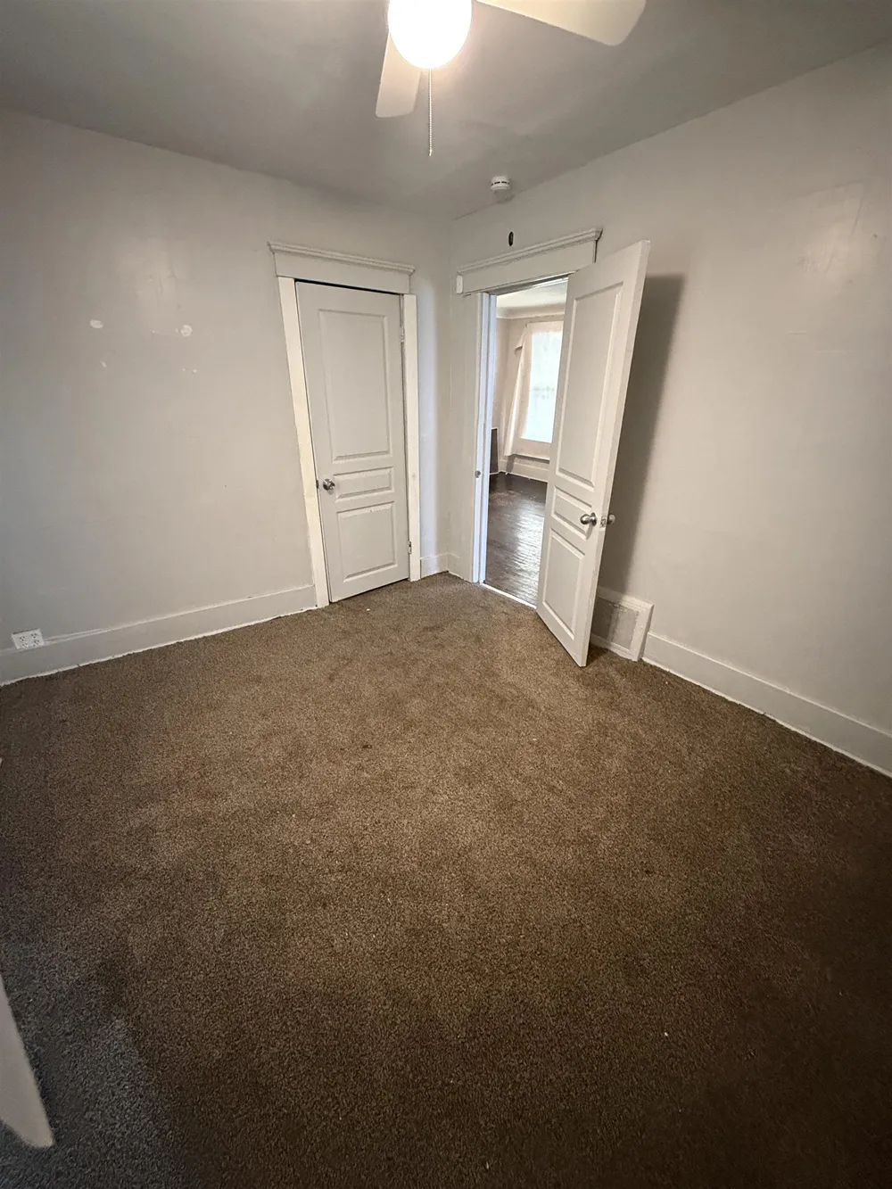928 Huron Street Flint City, MI 48507