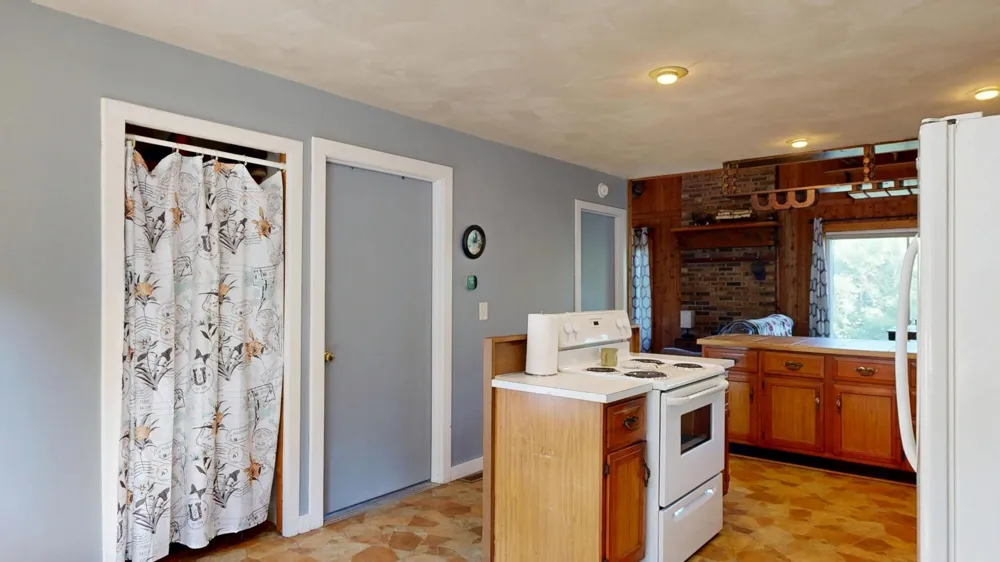 5525 W 18 1/2 ROAD Antioch Township, MI 49668