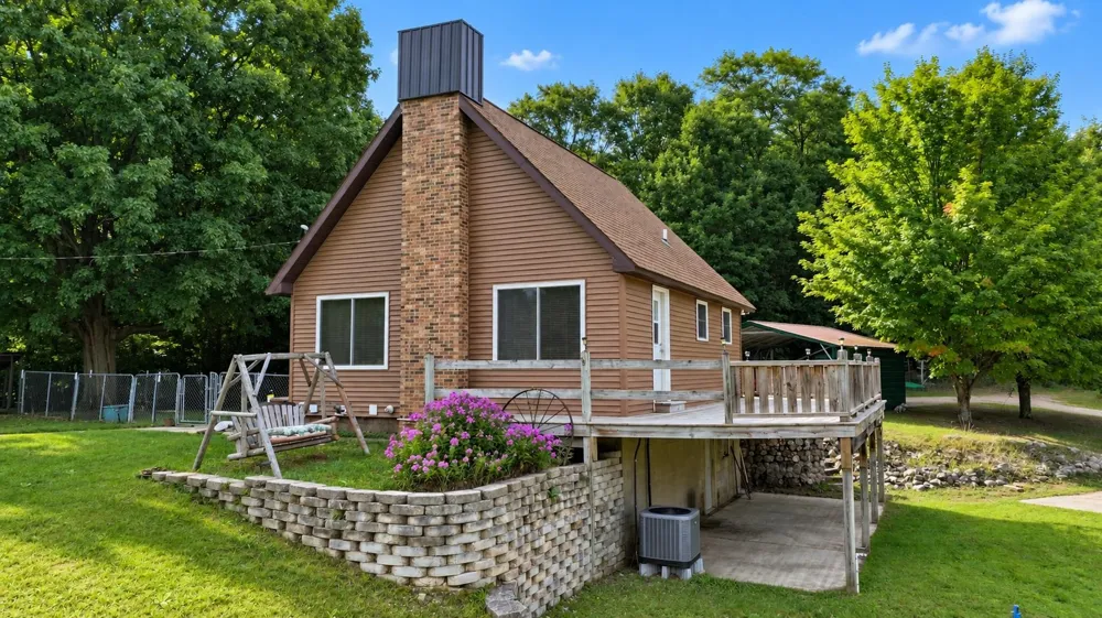 5525 W 18 1/2 ROAD Antioch Township, MI 49668