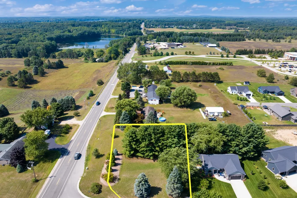 4029 Center Farm Lane Long Lake Township, MI 49685