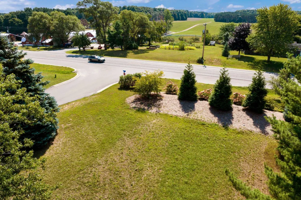 4029 Center Farm Lane Long Lake Township, MI 49685