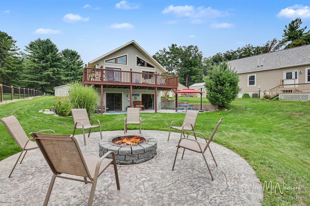 5919 S Croton Hardy Drive Croton Township, MI 49337