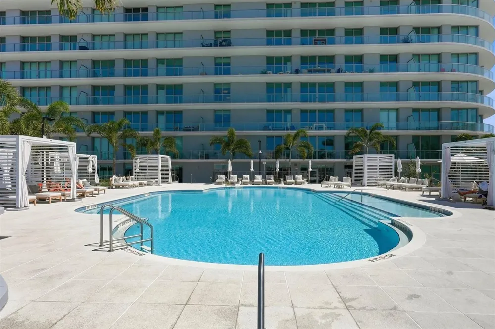 400 CENTRAL AVENUE #3306 St Petersburg, FL 33701