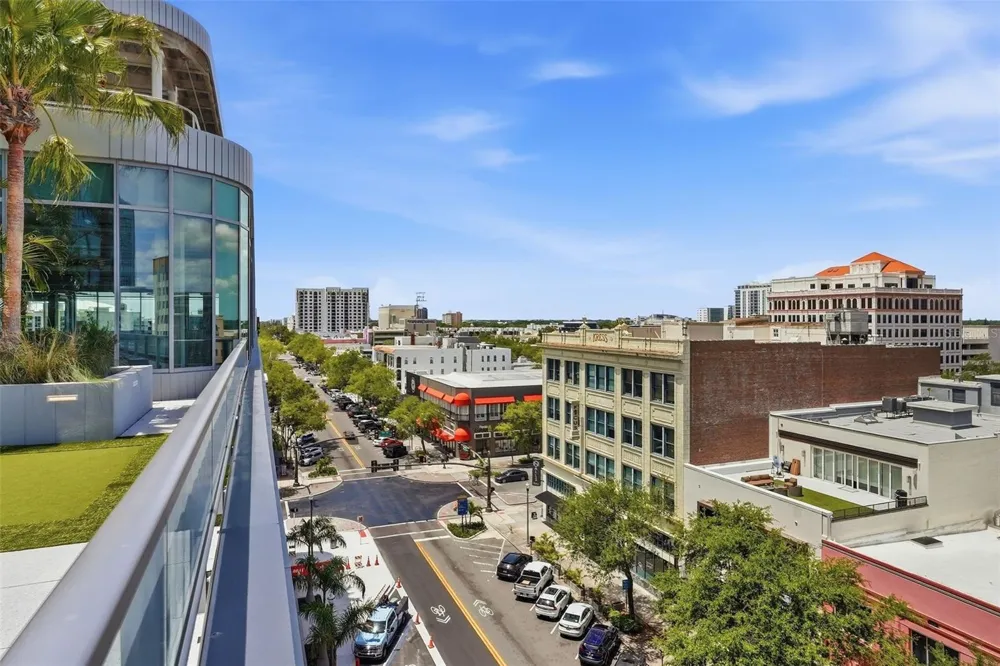 400 CENTRAL AVENUE #3306 St Petersburg, FL 33701