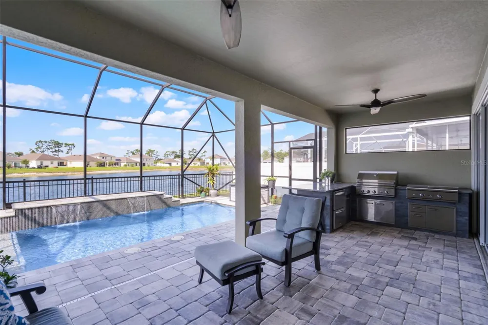 298 JACKSON LOOP Deland, FL 32724