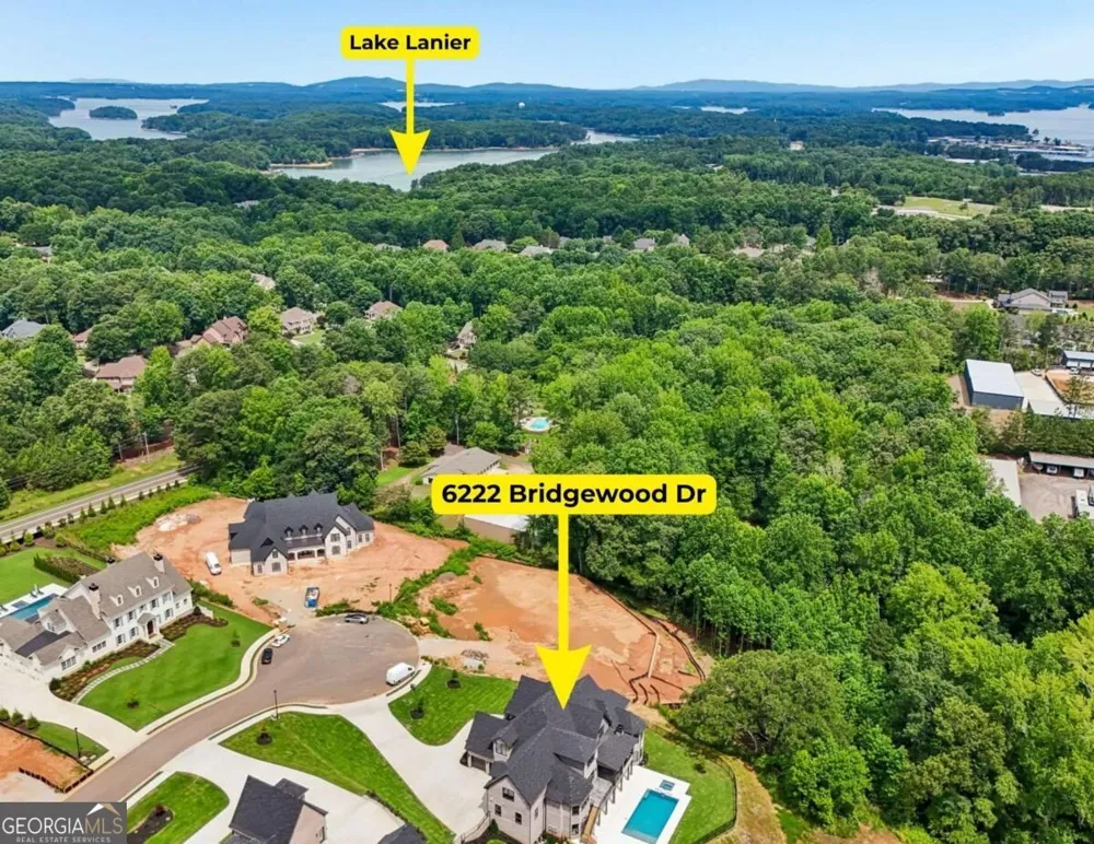 6222 Bridgewood Dr Buford, GA 30518