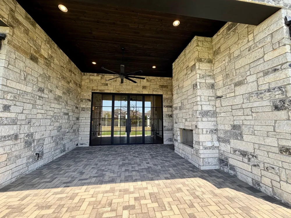 117 La Ventana Drive Liberty Hill, TX 78642