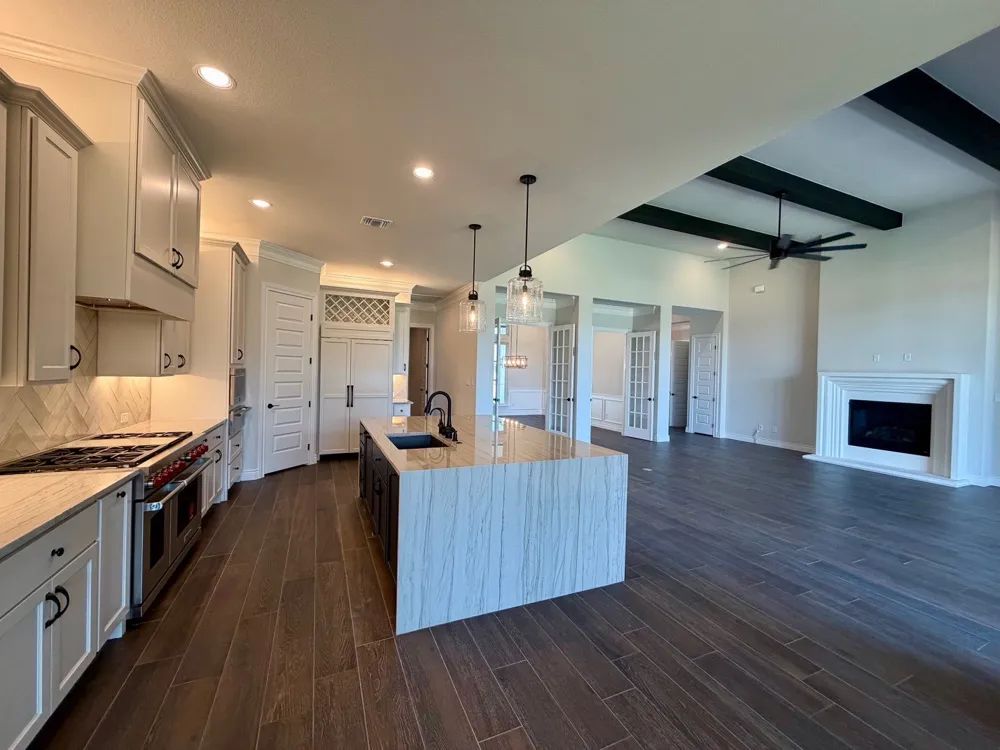 117 La Ventana Drive Liberty Hill, TX 78642