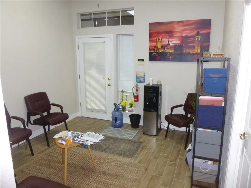 15901 Central Commerce Drive #401 Pflugerville, TX 78660
