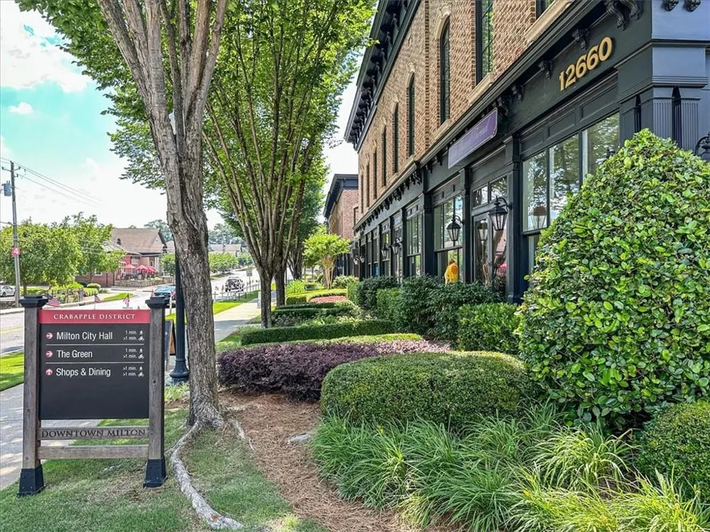 4476 Orchard Trace Roswell, GA 30076