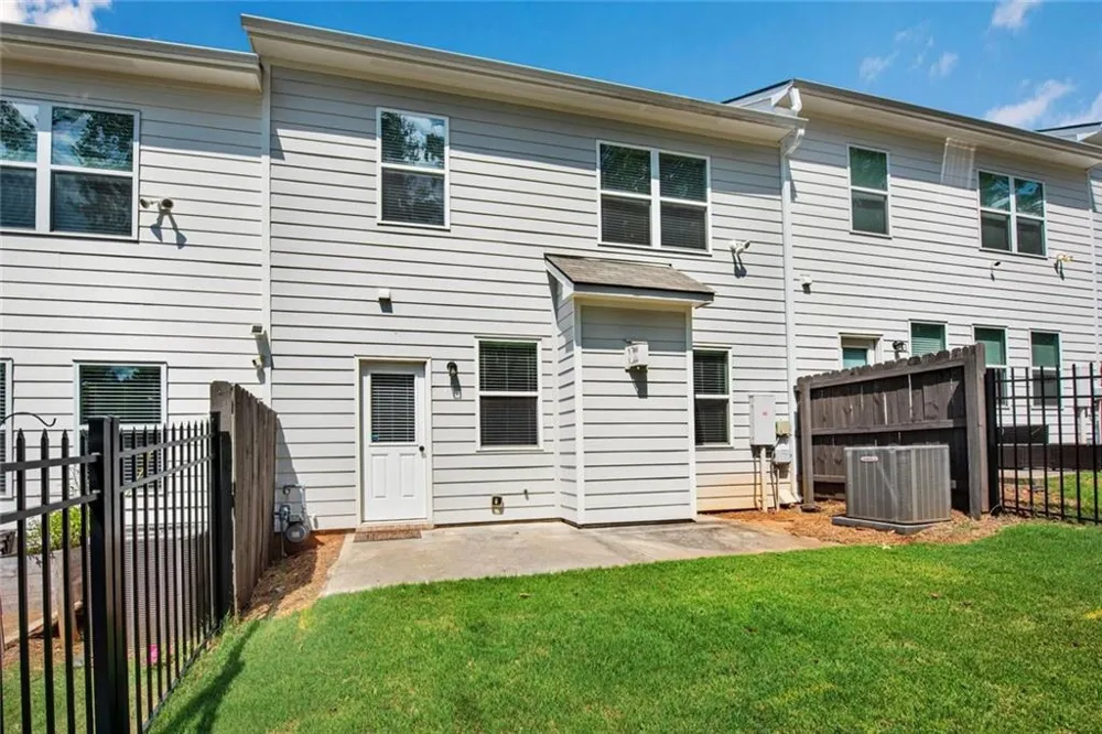 1251 Willamette Way Marietta, GA 30008