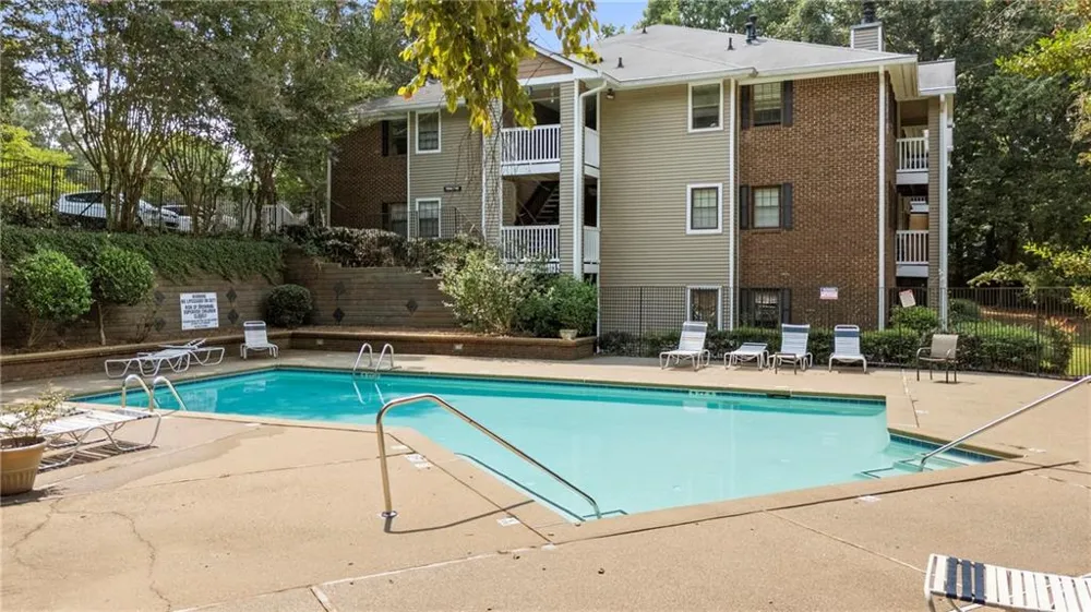 611 Barrington Hills Drive Sandy Springs, GA 30350
