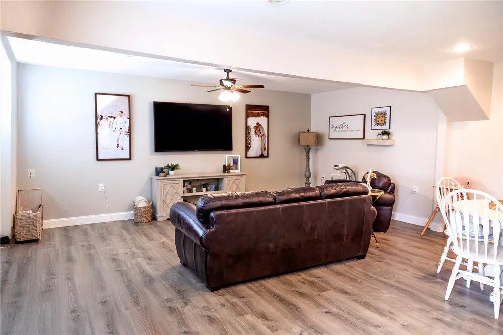 257 Graham Avenue Bonham, TX 75418