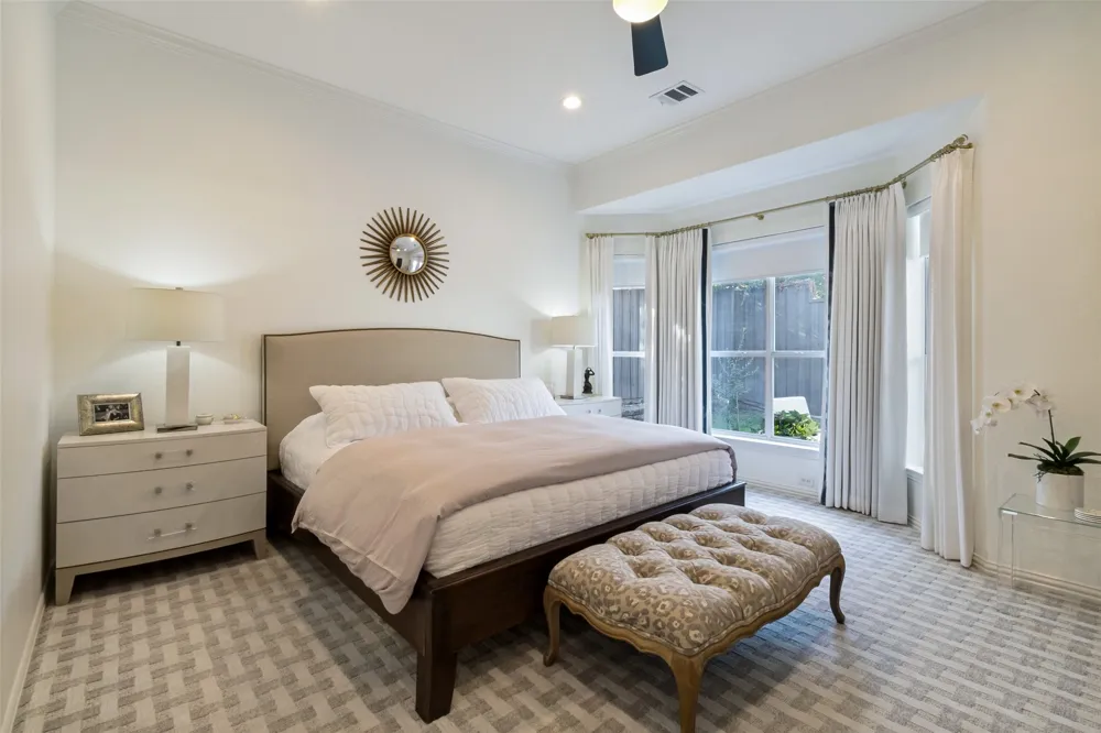18637 Tall Oak Drive Dallas, TX 75287