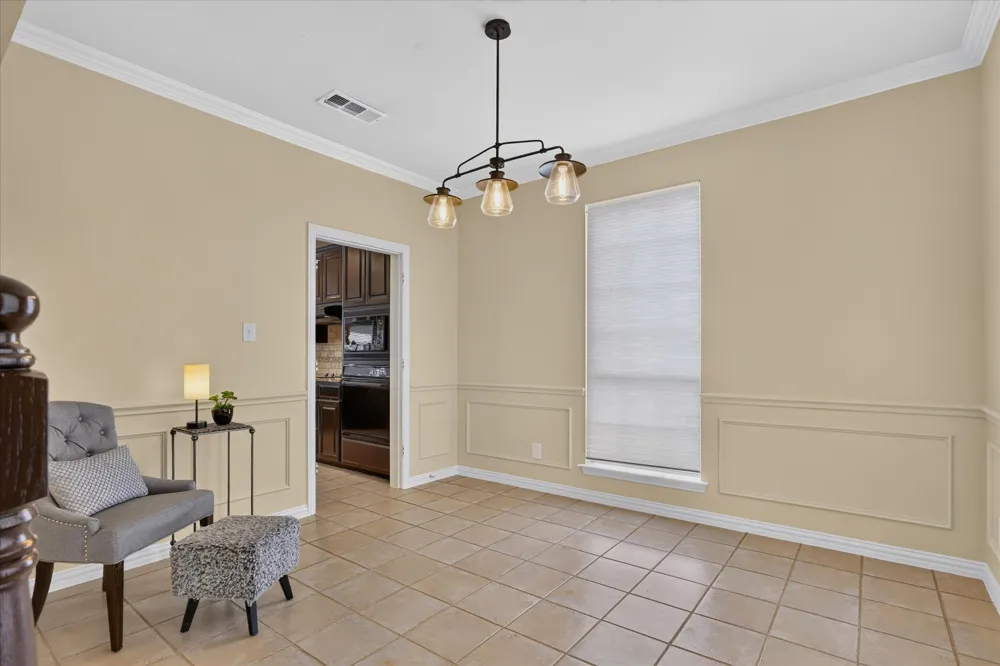901 Brittany Drive Lewisville, TX 75067