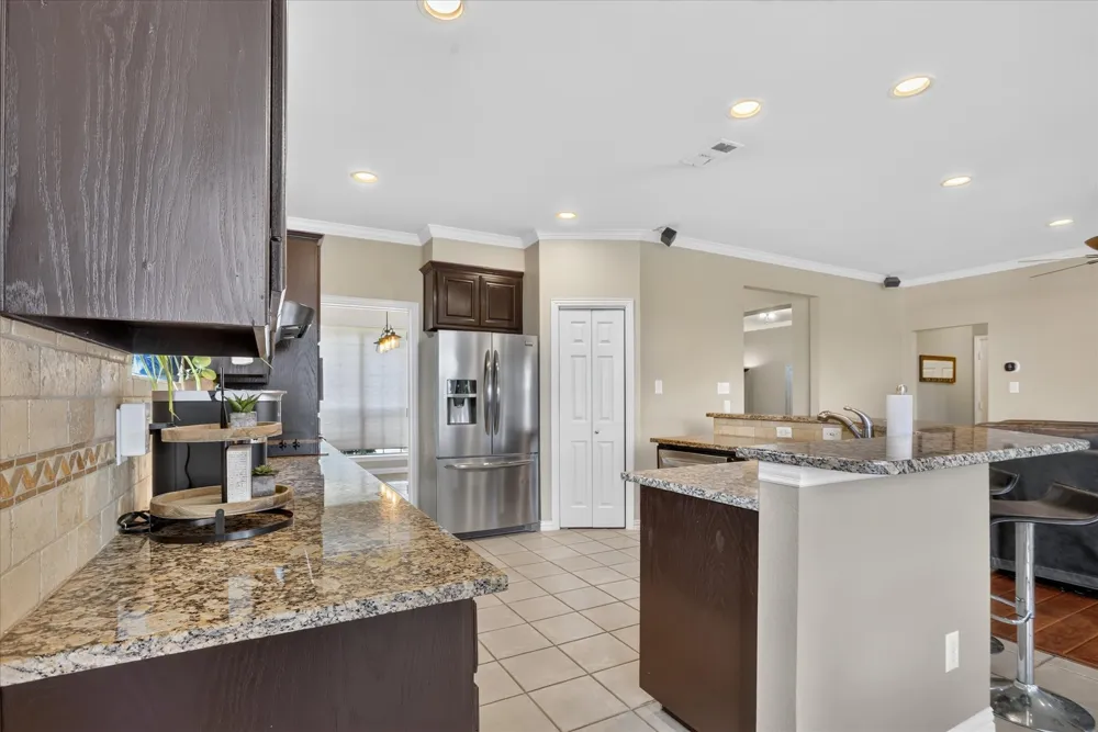901 Brittany Drive Lewisville, TX 75067