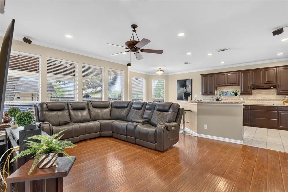 901 Brittany Drive Lewisville, TX 75067