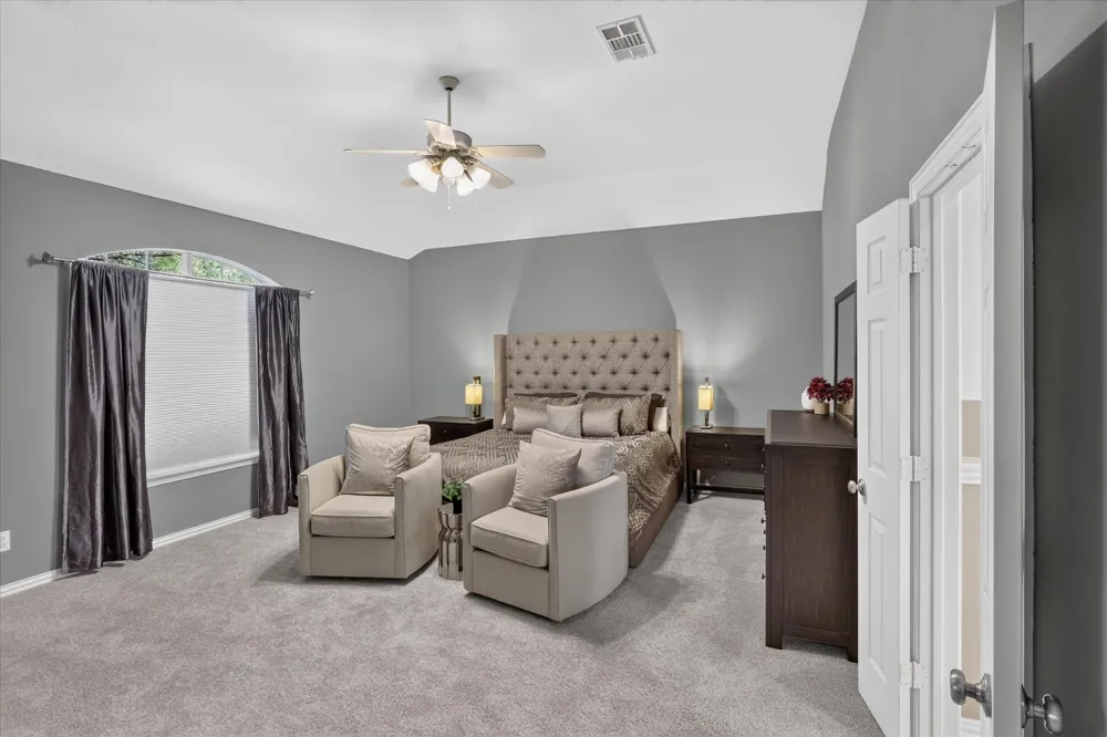 901 Brittany Drive Lewisville, TX 75067