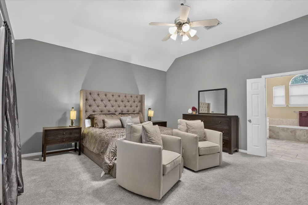 901 Brittany Drive Lewisville, TX 75067