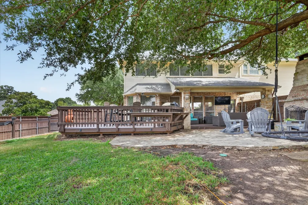 901 Brittany Drive Lewisville, TX 75067