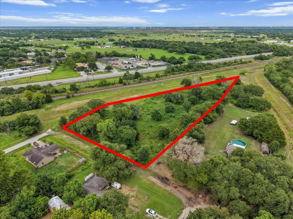 22nd St Santa Fe, TX 77510
