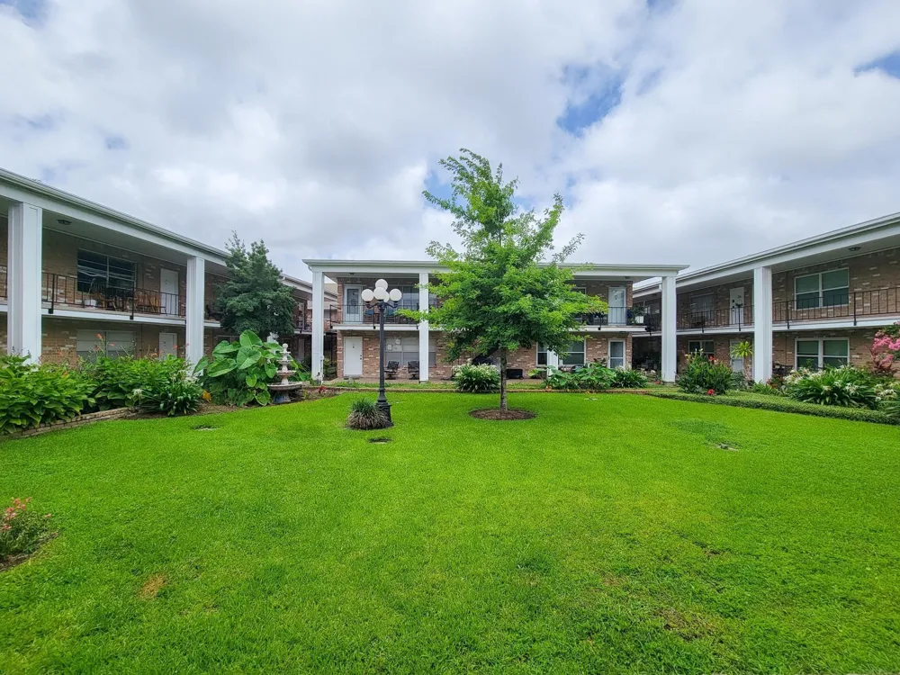 3535 Nasa Rd 1 #78 Seabrook, TX 77586