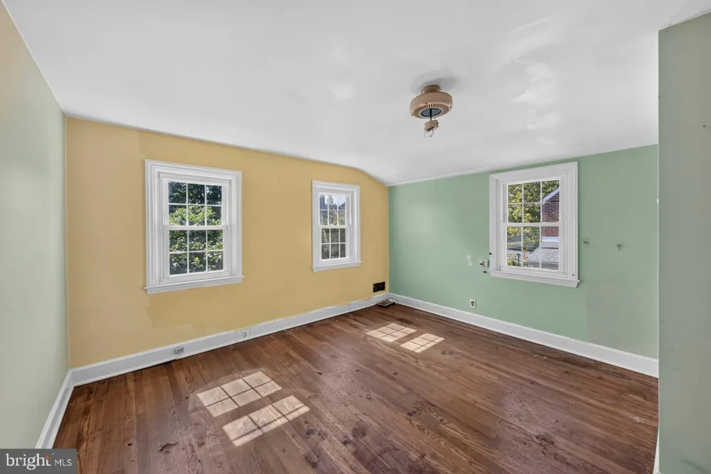 511 BARRETT STREET Wilmington, DE 19802