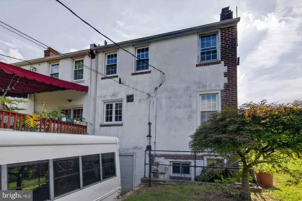511 BARRETT STREET Wilmington, DE 19802
