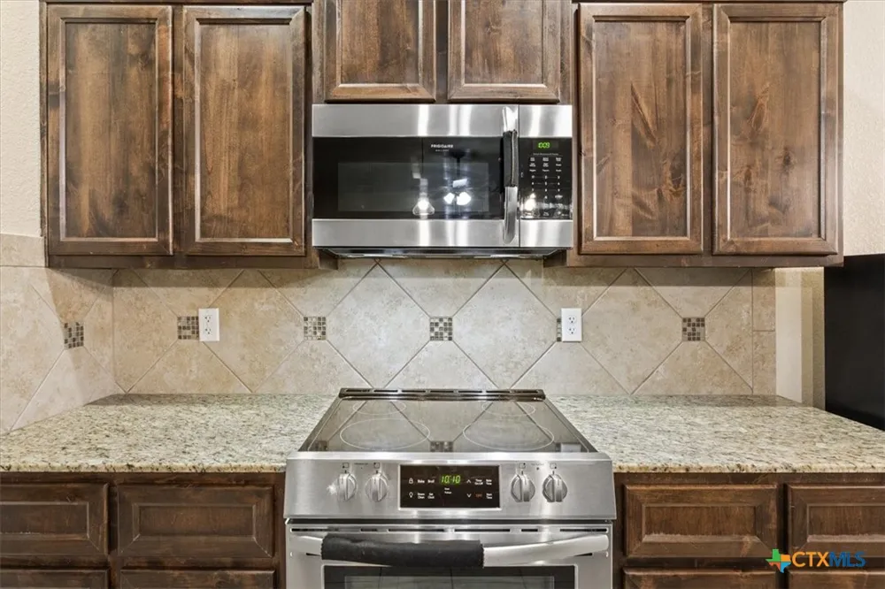 4004 Brookside Drive Killeen, TX 76542