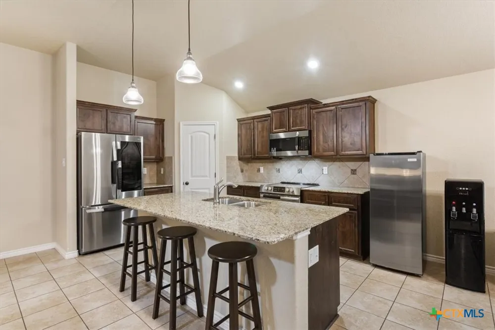 4004 Brookside Drive Killeen, TX 76542