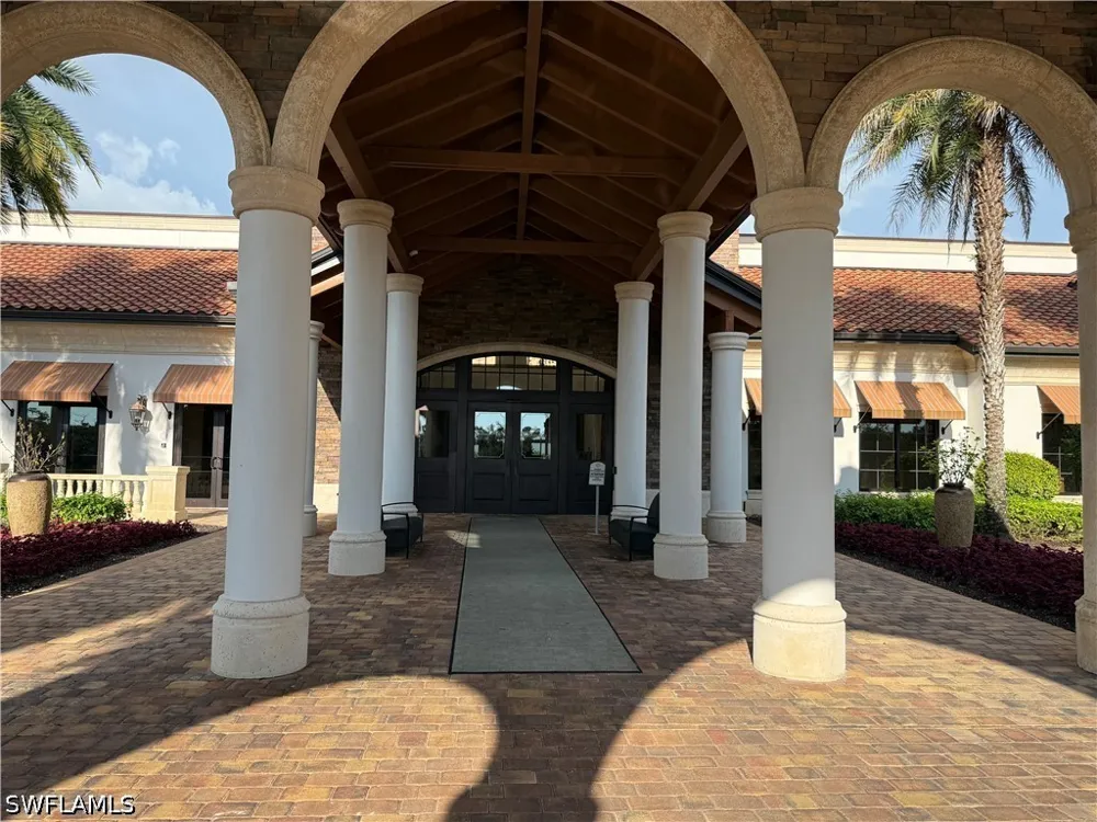 Giaveno Circle #1317 Naples, FL 34113