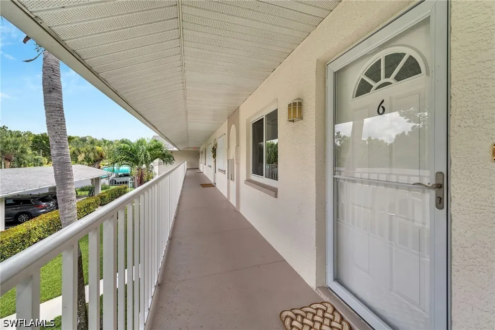 Belina Drive #1106 Naples, FL 34104