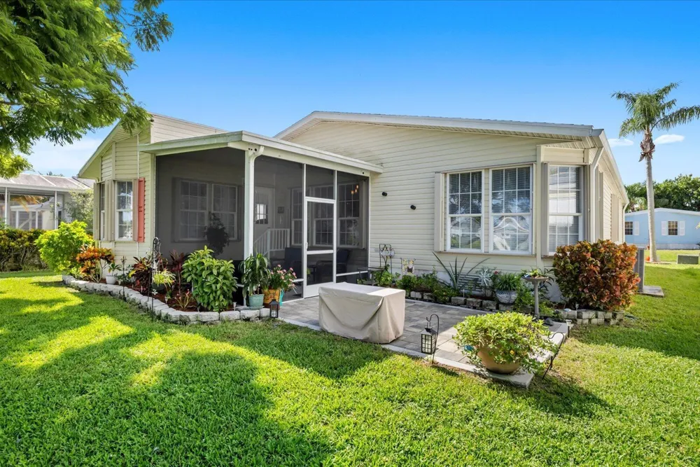 508 THAMES BLUFF Ridge #D-22 Fort Pierce, FL 34982