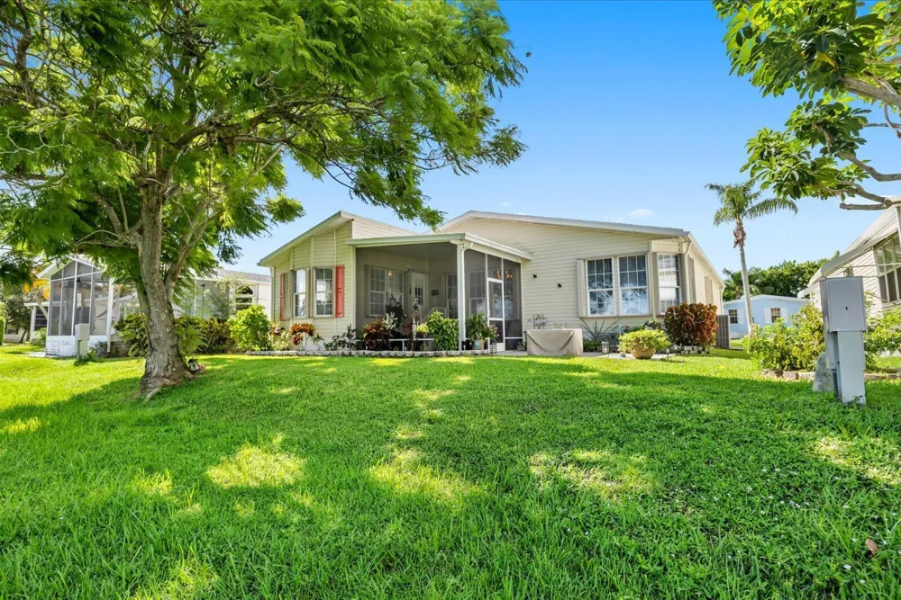 508 THAMES BLUFF Ridge #D-22 Fort Pierce, FL 34982