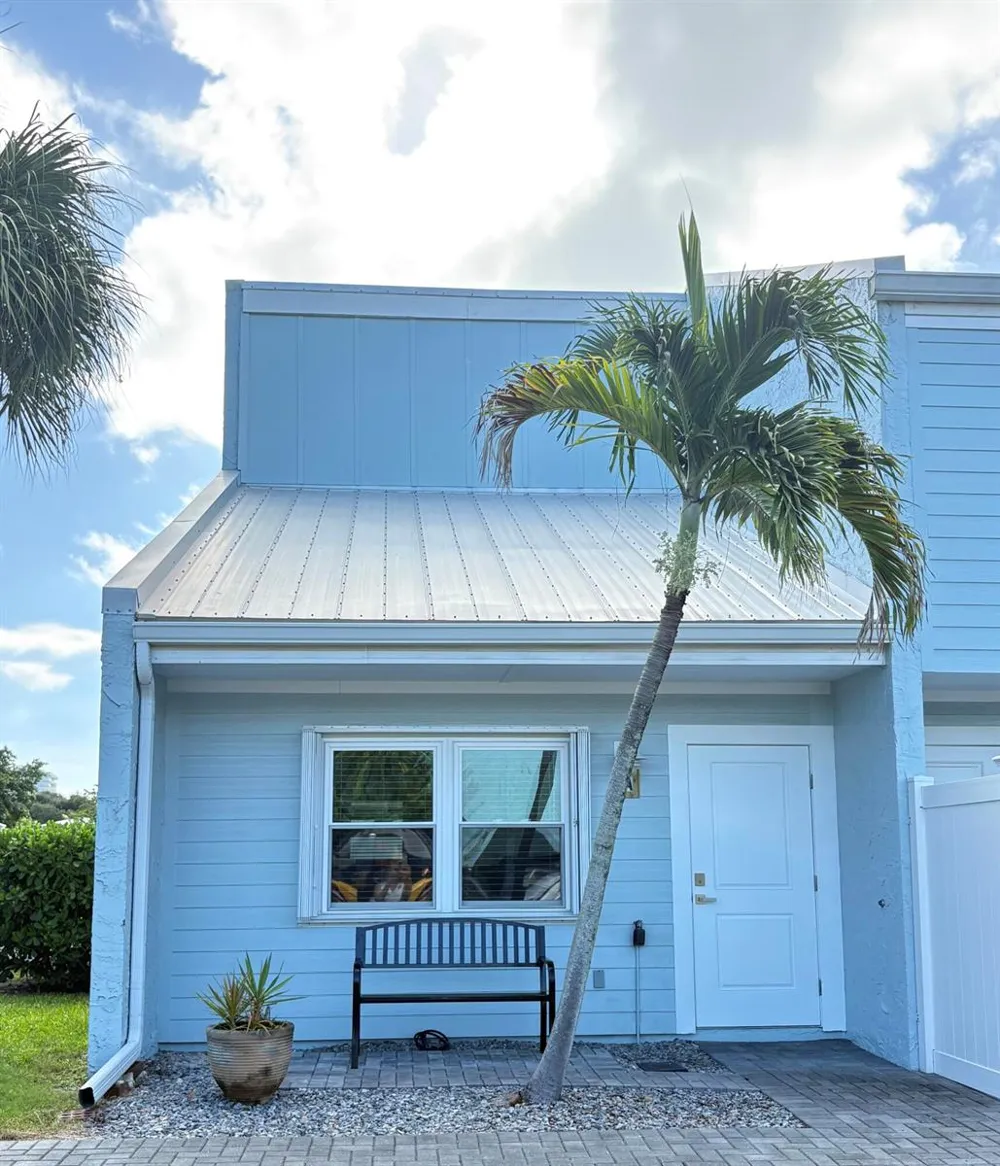 804 Shorewinds Drive Fort Pierce, FL 34949