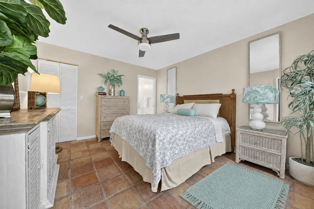2865 Clearbrook Circle Delray Beach, FL 33445