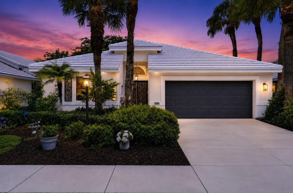 2865 Clearbrook Circle Delray Beach, FL 33445