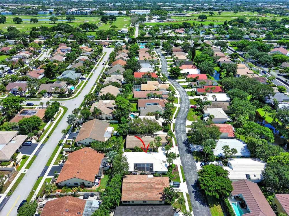 2865 Clearbrook Circle Delray Beach, FL 33445