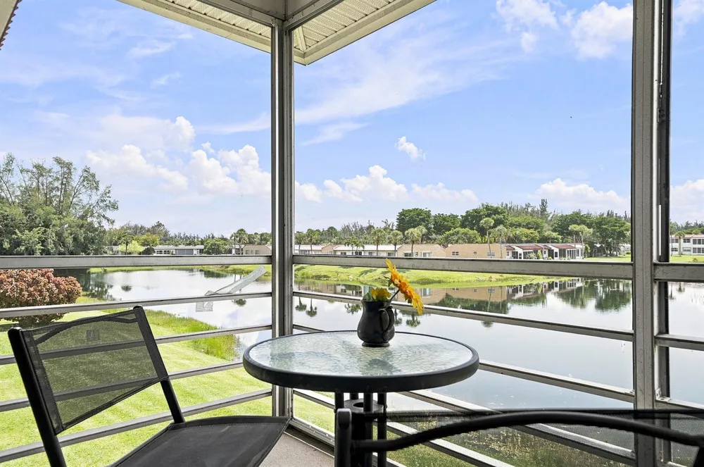 198 Lake Frances Drive West Palm Beach, FL 33411