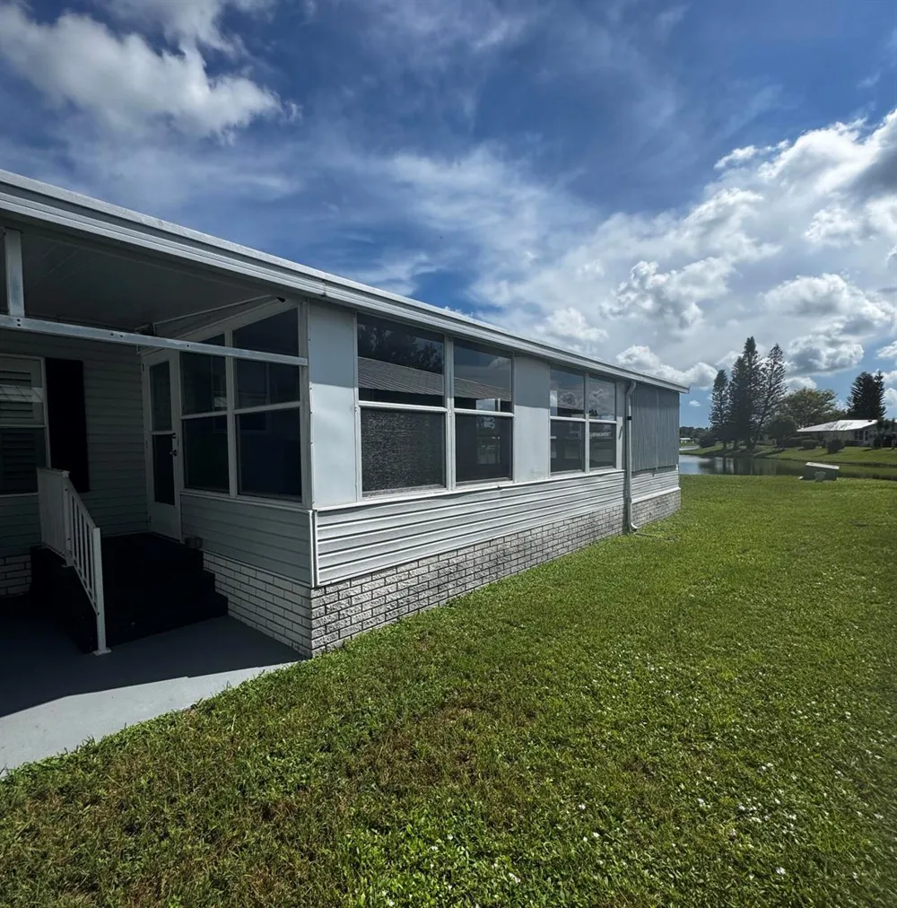 6780 Dulce Real Avenue Fort Pierce, FL 34951
