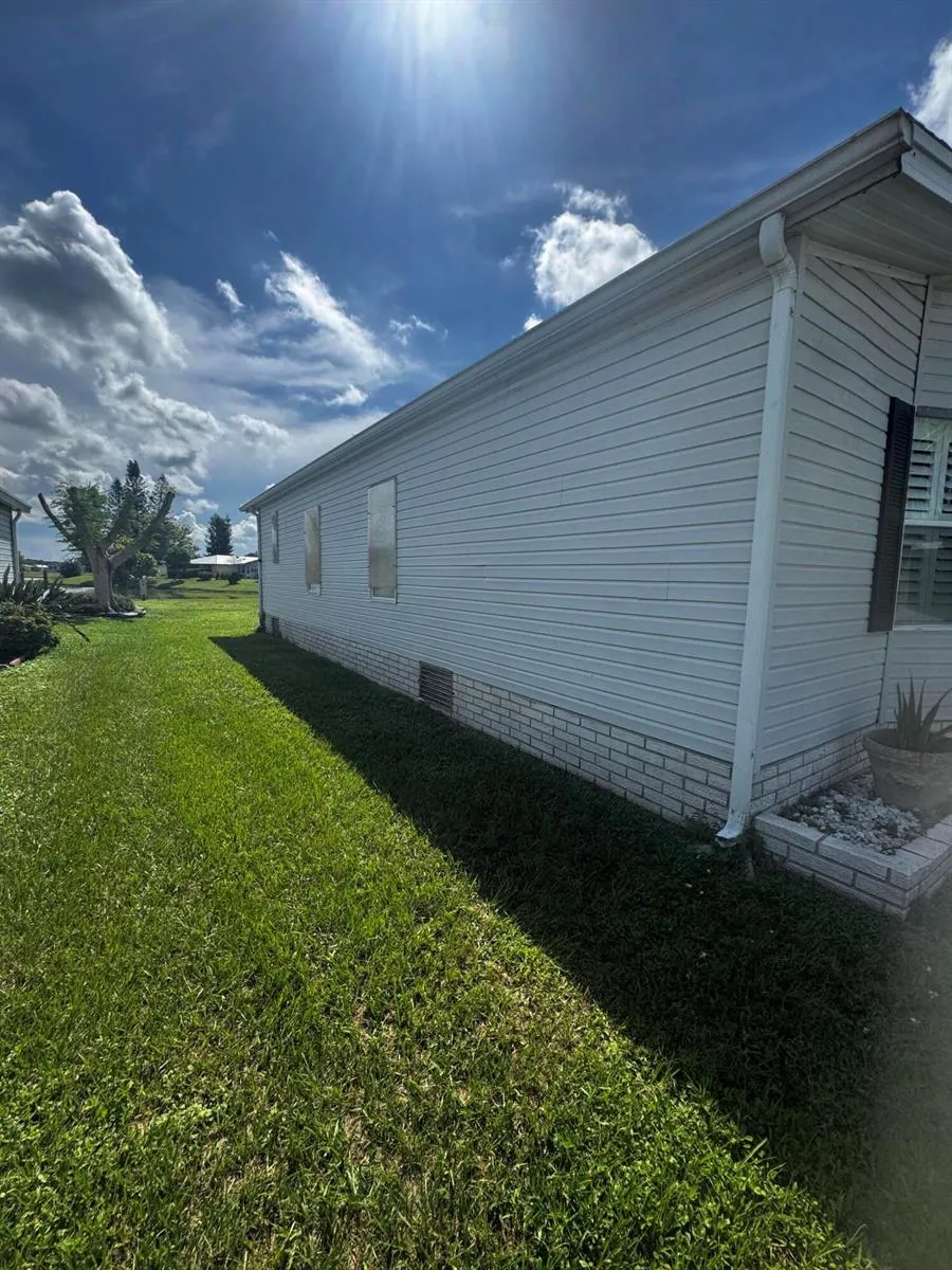 6780 Dulce Real Avenue Fort Pierce, FL 34951