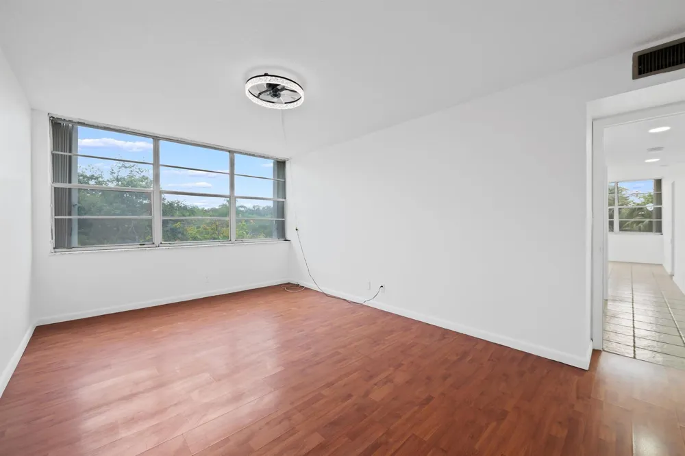 2781 TAFT STREET #303 Hollywood, FL 33020