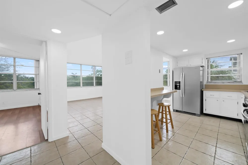 2781 TAFT STREET #303 Hollywood, FL 33020
