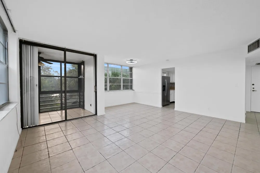 2781 TAFT STREET #303 Hollywood, FL 33020