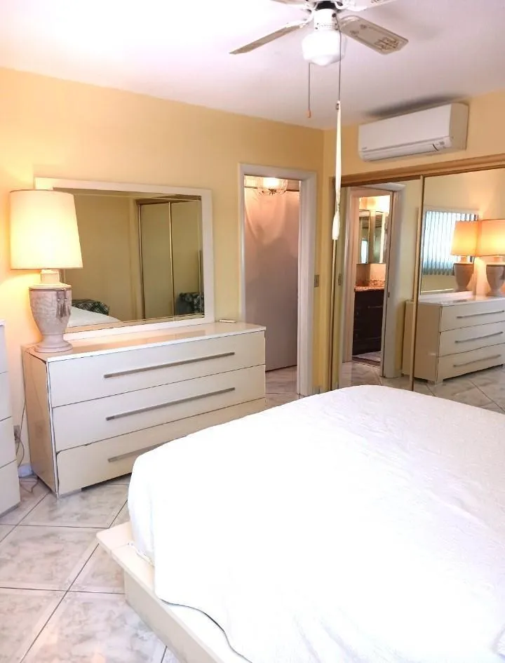 141 NE 10TH AVENUE #20B Hallandale Beach, FL 33009